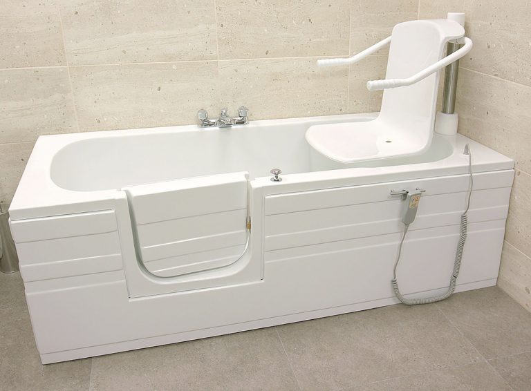 Looking for a walk in bath? Freedom Showers are suppliers of beautiful